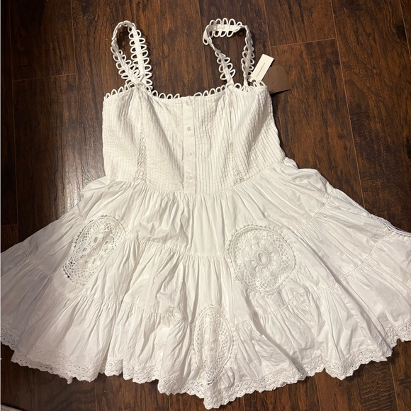Anthropologie Adrianna Forever That Girl White Eyelet Romper - Picture 4 of 13